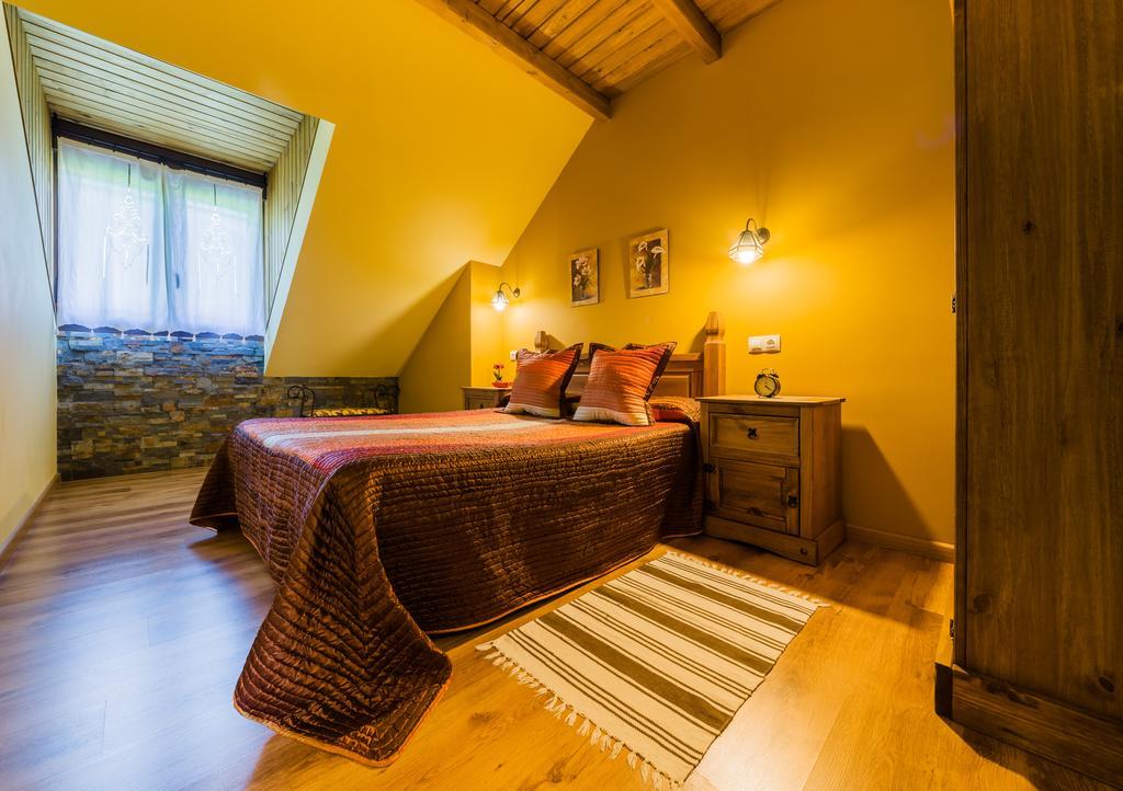 Apartamentos Rurales L'Abiseu Caboalles de Abajo Buitenkant foto
