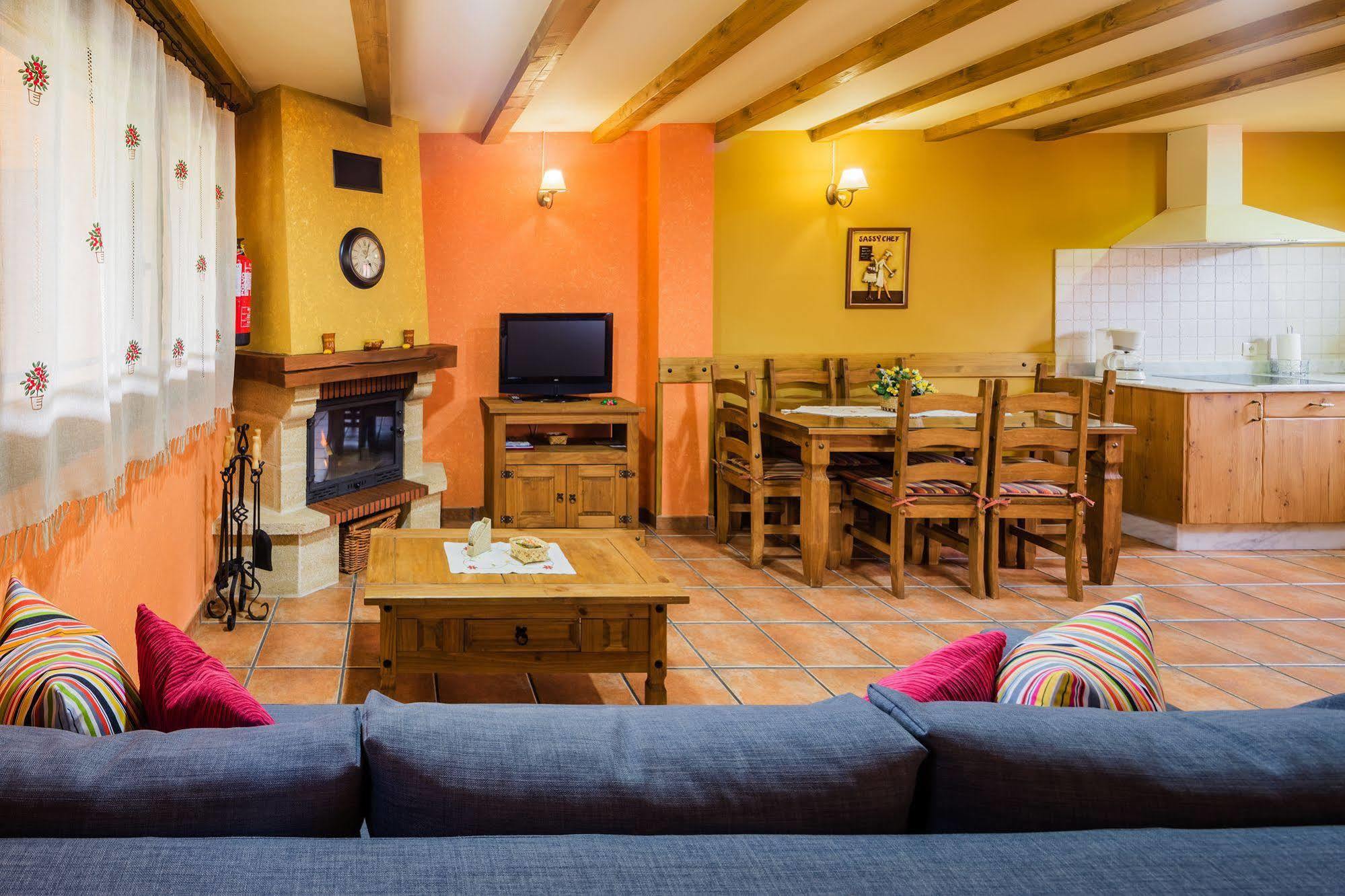 Apartamentos Rurales L'Abiseu Caboalles de Abajo Buitenkant foto